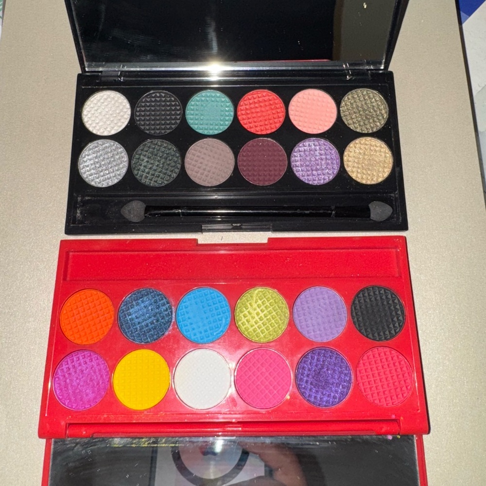 Sleek eyeshadow palettes bundle